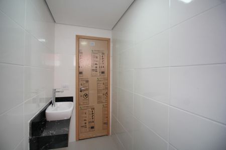 Apartamento à venda com 65m², 2 quartos e 2 vagasBanheiro da Suíte 2