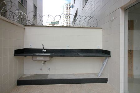 Apartamento à venda com 65m², 2 quartos e 2 vagasVaranda da Sala