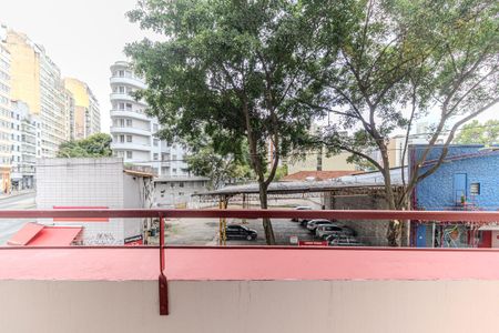 Studio à venda com 33m², 1 quarto e sem vaga Studio à venda com 33m², 1 quarto e sem vagaVaranda Studio