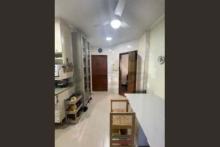 Apartamento à venda com 138m², 3 quartos e 2 vagas
