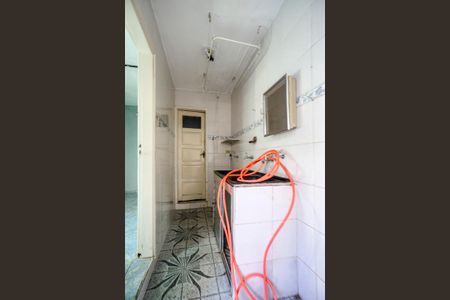 Casa à venda com 150m², 2 quartos e 1 vagaÁrea de serviço