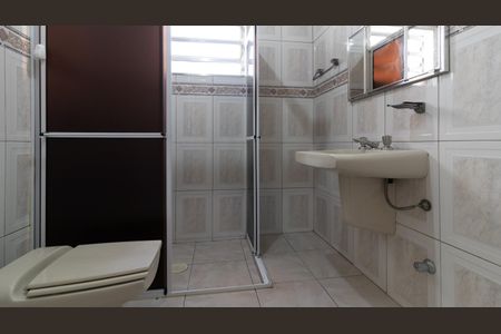 Casa à venda com 100m², 3 quartos e 2 vagasBanheiro 1