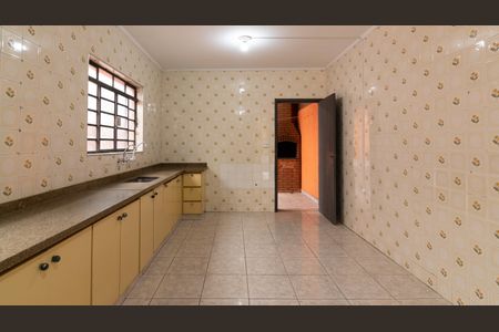 Casa à venda com 100m², 3 quartos e 2 vagasCozinha