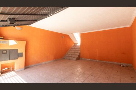 Casa à venda com 100m², 3 quartos e 2 vagasGaragem