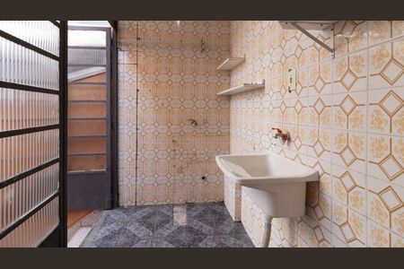 Casa à venda com 100m², 3 quartos e 2 vagasÁrea de Serviço