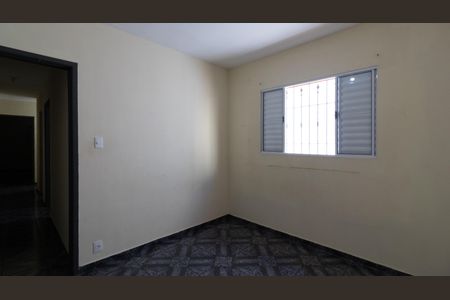 Casa à venda com 100m², 3 quartos e 2 vagasQuarto 2