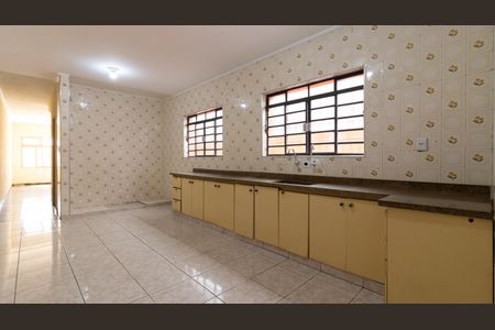 Casa à venda com 100m², 3 quartos e 2 vagasCozinha