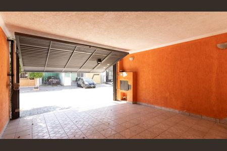 Casa à venda com 100m², 3 quartos e 2 vagasGaragem