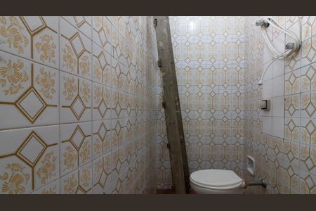 Casa à venda com 100m², 3 quartos e 2 vagasBanheiro de Serviço