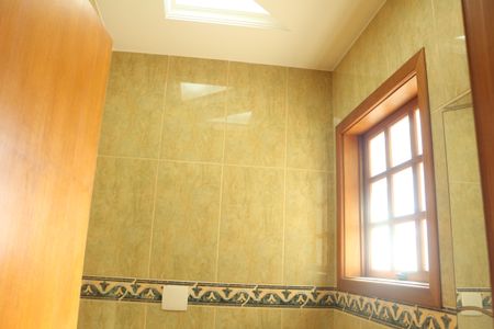 Casa para alugar com 423m², 3 quartos e 6 vagasLavabo