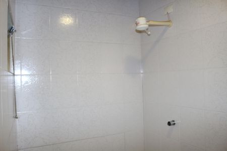 Casa para alugar com 423m², 3 quartos e 6 vagasBanheiro 1