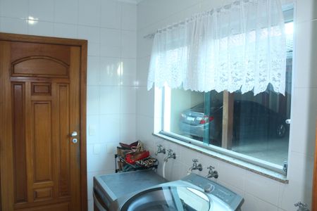 Casa para alugar com 423m², 3 quartos e 6 vagasÁrea de Serviço