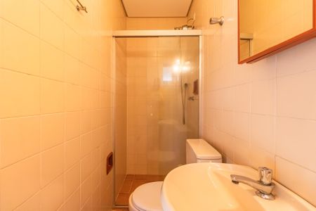 Apartamento para alugar com 278m², 4 quartos e 3 vagas Apartamento para alugar com 278m², 4 quartos e 3 vagasBanheiro de Serviço