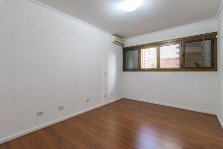 Apartamento para alugar com 278m², 4 quartos e 3 vagas Apartamento para alugar com 278m², 4 quartos e 3 vagasSuíte 2