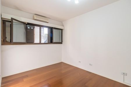Apartamento para alugar com 278m², 4 quartos e 3 vagas Apartamento para alugar com 278m², 4 quartos e 3 vagasQuarto 1