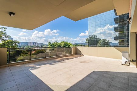 Apartamento para alugar com 278m², 4 quartos e 3 vagas Apartamento para alugar com 278m², 4 quartos e 3 vagasVaranda