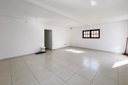 Casa à venda com 300m², 4 quartos e 4 vagasÁrea