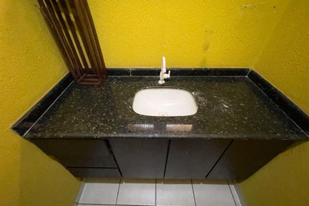 Casa à venda com 300m², 4 quartos e 4 vagasLavabo