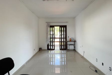 Casa à venda com 300m², 4 quartos e 4 vagasÁrea de TV