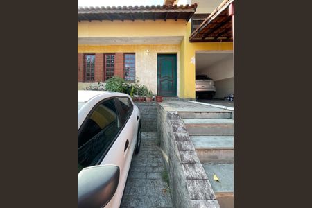 Casa à venda com 300m², 4 quartos e 4 vagasGaragem