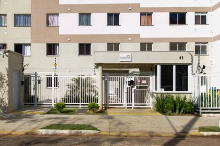 Casa de condomínio para alugar com 41m², 2 quartos e sem vagaFachada e Portaria