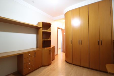 Casa para alugar com 404m², 5 quartos e 2 vagasQuarto 1 - Suíte