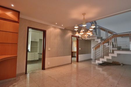 Casa para alugar com 404m², 5 quartos e 2 vagasSala 2