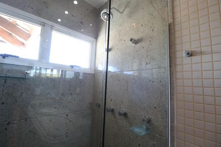 Casa para alugar com 404m², 5 quartos e 2 vagasBanheiro do Quarto 4