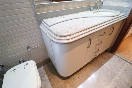 Casa para alugar com 404m², 5 quartos e 2 vagasBanheiro do Quarto 4