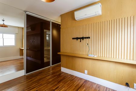 Apartamento à venda com 137m², 2 quartos e 2 vagasSuíte 2