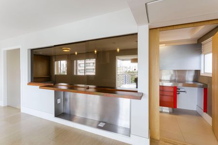 Apartamento à venda com 137m², 2 quartos e 2 vagasCozinha