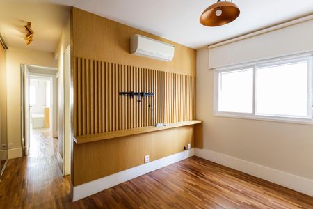 Apartamento à venda com 137m², 2 quartos e 2 vagasSuíte 2