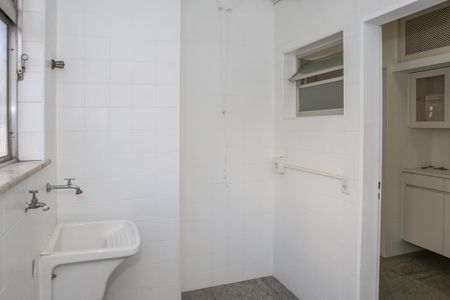 Apartamento para alugar com 130m², 3 quartos e 2 vagasÁrea de Serviço