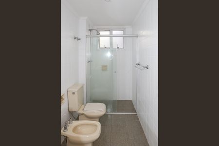 Apartamento para alugar com 130m², 3 quartos e 2 vagasBanheiro