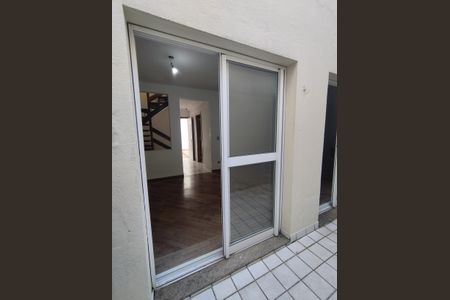 Casa à venda com 173m², 3 quartos e 2 vagasÁrea de fora da Sala