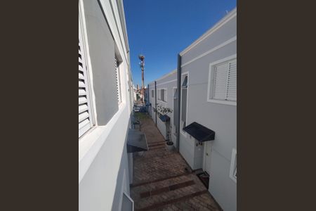 Casa à venda com 173m², 3 quartos e 2 vagasVista da Janela do Quarto