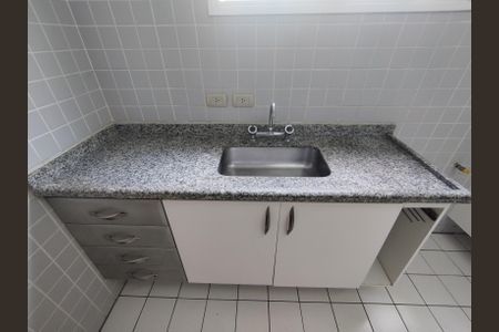 Casa à venda com 173m², 3 quartos e 2 vagasCozinha - Torneira