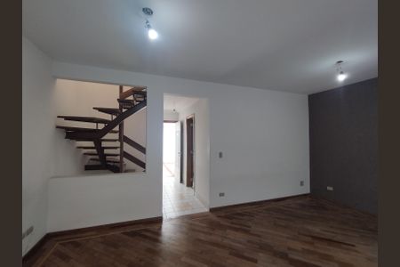 Casa à venda com 173m², 3 quartos e 2 vagasSala
