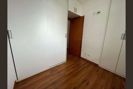 Apartamento à venda com 83m², 2 quartos e 2 vagasQuarto