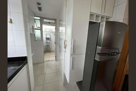 Apartamento à venda com 83m², 2 quartos e 2 vagasCozinha
