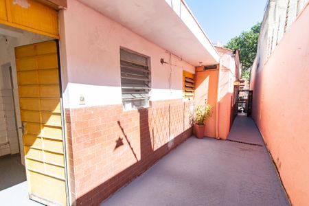 Casa à venda com 150m², 3 quartos e sem vaga Casa à venda com 150m², 3 quartos e sem vagaQuintal