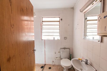 Casa à venda com 150m², 3 quartos e sem vaga Casa à venda com 150m², 3 quartos e sem vagaBanheiro 2