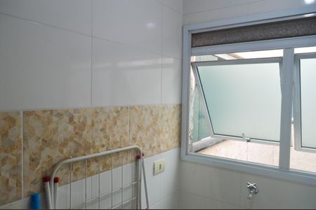 Casa para alugar com 47m², 1 quarto e 1 vagaÁrea de Serviço