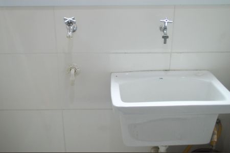 Casa para alugar com 47m², 1 quarto e 1 vagaÁrea de Serviço