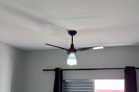 Studio para alugar com 30m², 0 quarto e 1 vaga Studio para alugar com 30m², 0 quarto e 1 vagaStudio