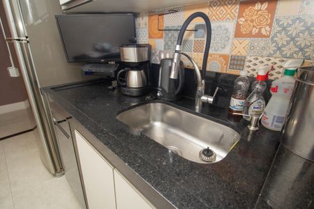Apartamento à venda com 74m², 2 quartos e 1 vaga Apartamento à venda com 74m², 2 quartos e 1 vagaCozinha