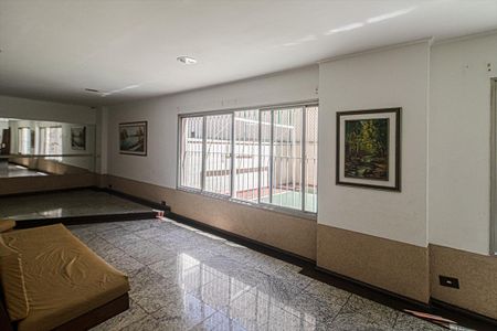 Apartamento à venda com 63m², 2 quartos e 1 vagaÁrea comum - Hall de Entrada