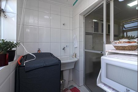 Apartamento à venda com 63m², 2 quartos e 1 vagaÁrea de Serviço