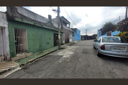 Casa para alugar com 75m², 2 quartos e sem vagaVista Rua