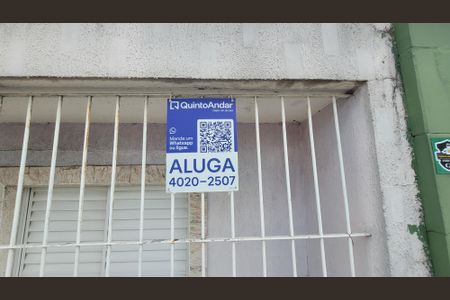 Casa para alugar com 75m², 2 quartos e sem vagaPlaquinha